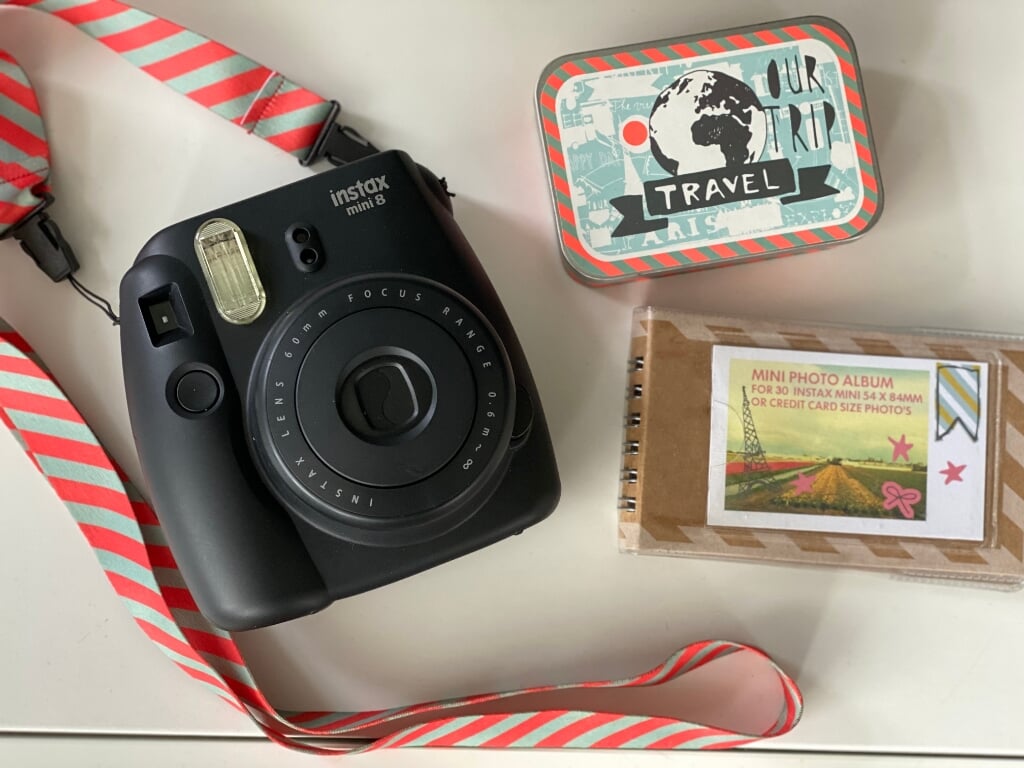 Instax mini 8 polaroidcamera