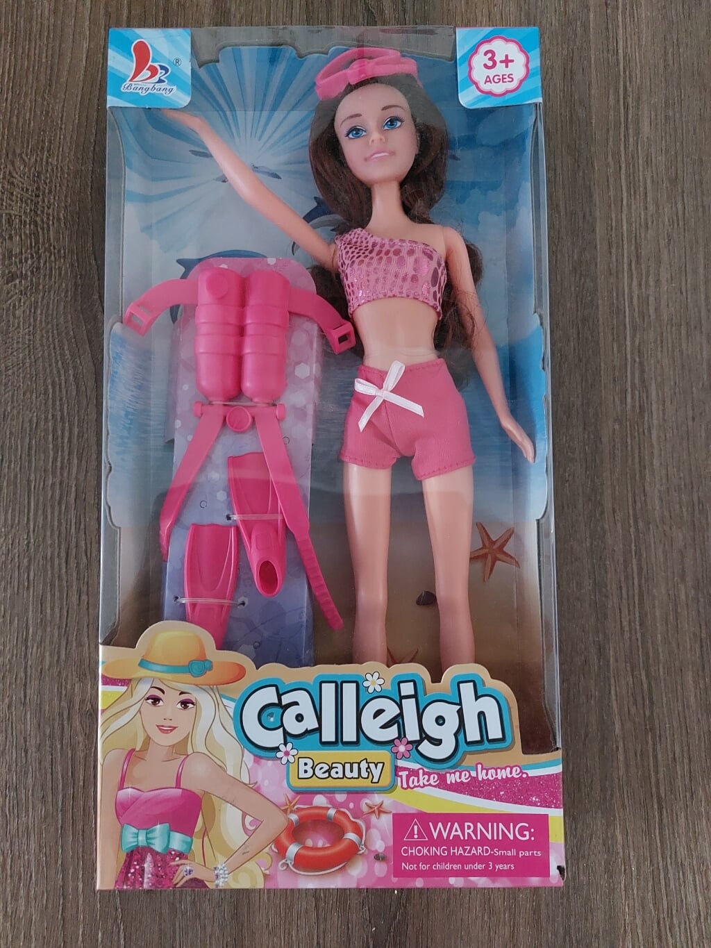 Calleigh - pop met duikuitrusting
