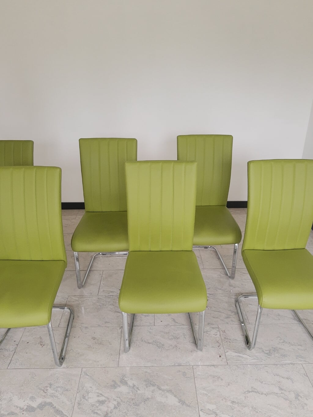 6 eetkamer stoelen