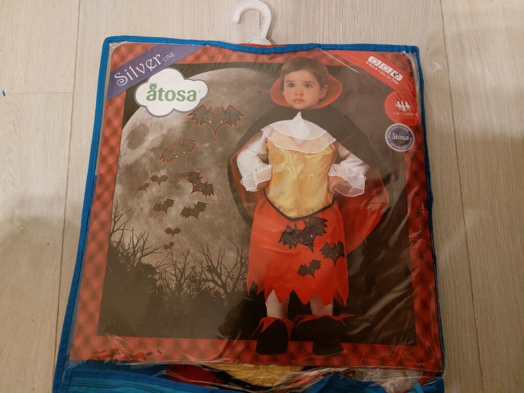 Dracula outfit (met rok) voor de allerkleinsten