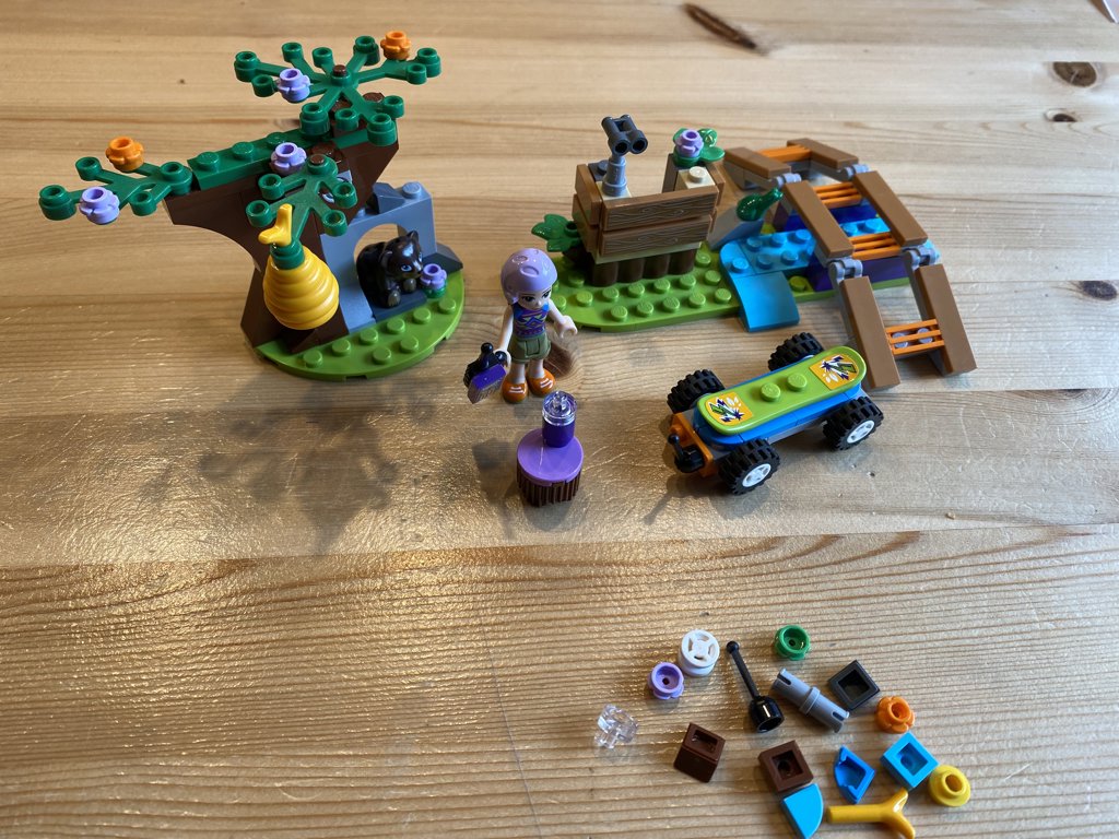 Lego Friends 41363 Mia’s avontuur in het bos