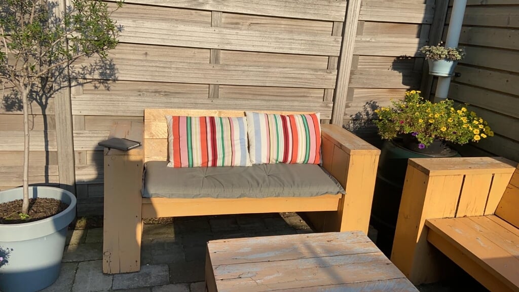 Tuinkussens (2 bankkussens Madison 120, 4 gestreepte kussen)