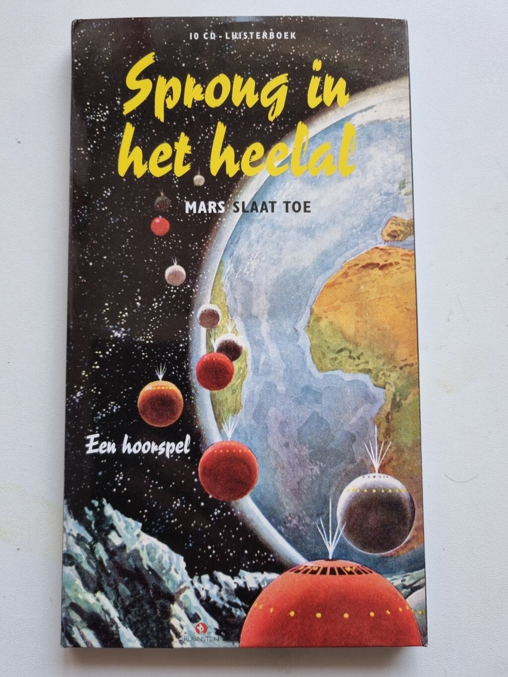 Boeiend jaren '50 hoorspel 'Mars slaat toe'.