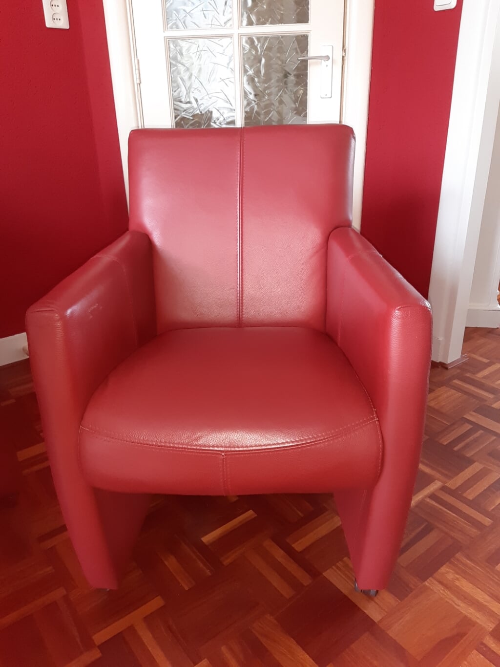 rode lederen eetkamerstoelen/fauteuils
