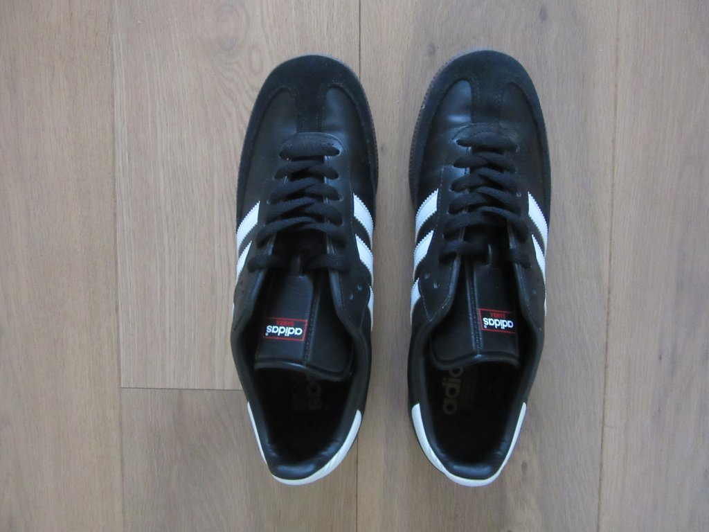 Adidas maat online 43