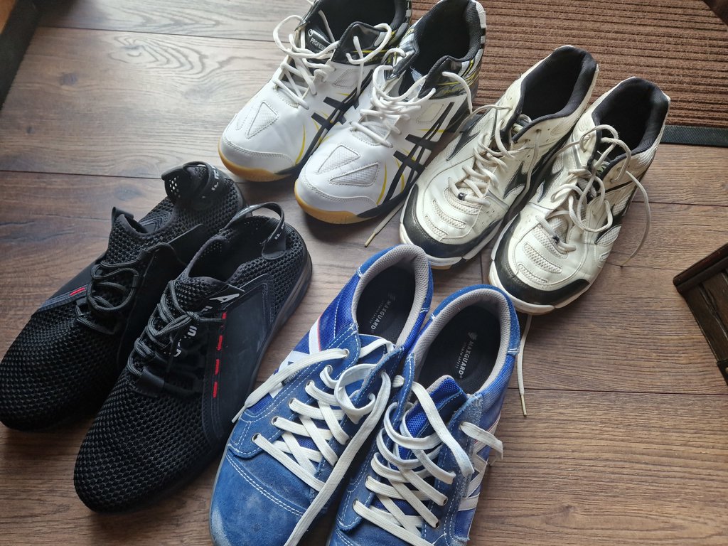 4 paar sport en werk schoenen
