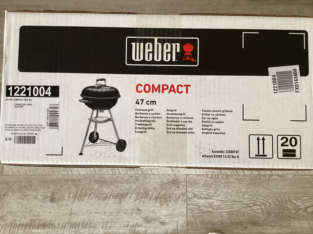 Te koop nieuw in de verpakking Weber BBQ. nieuw in doos.