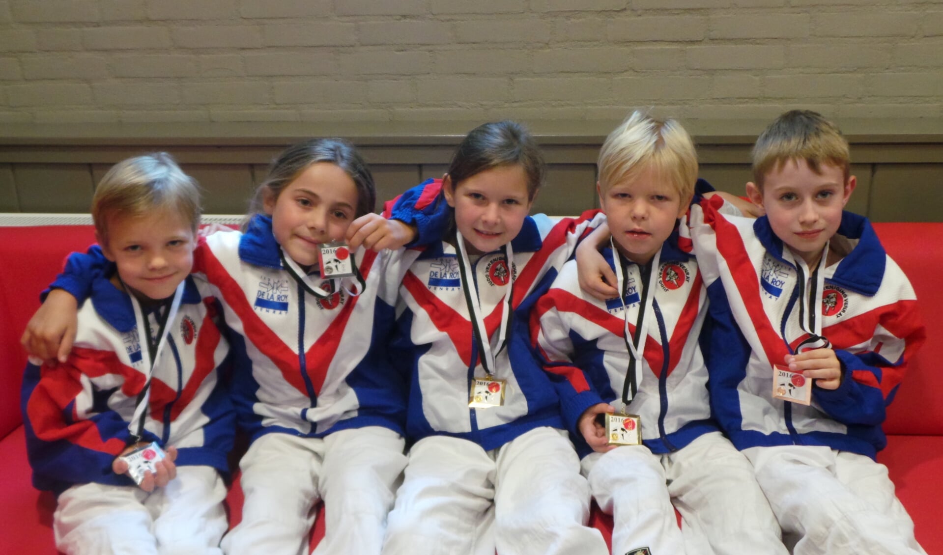 Vijf van de succesvolle judoka's van Judovereniging Venray.