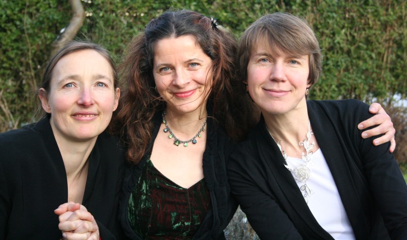 Het Alma Trio treedt op in de Mariakapel.