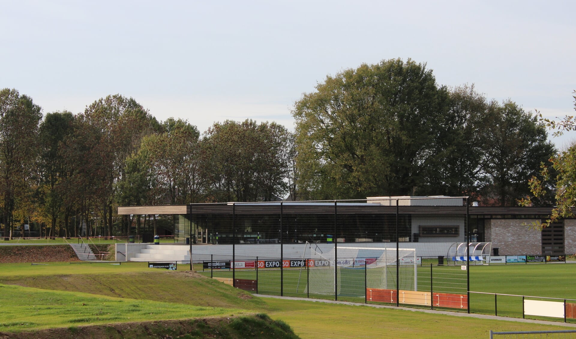 Op en rond sportpark De Meulebèèk vindt komende zondag  een obstakel run plaats.