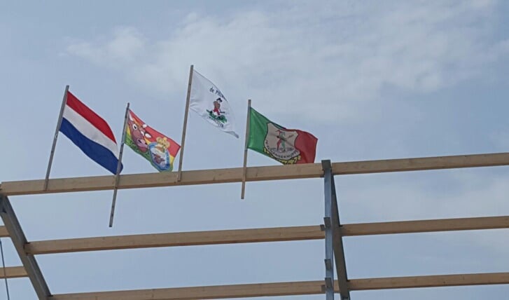 Vier vlaggen in top bij Kipster. 