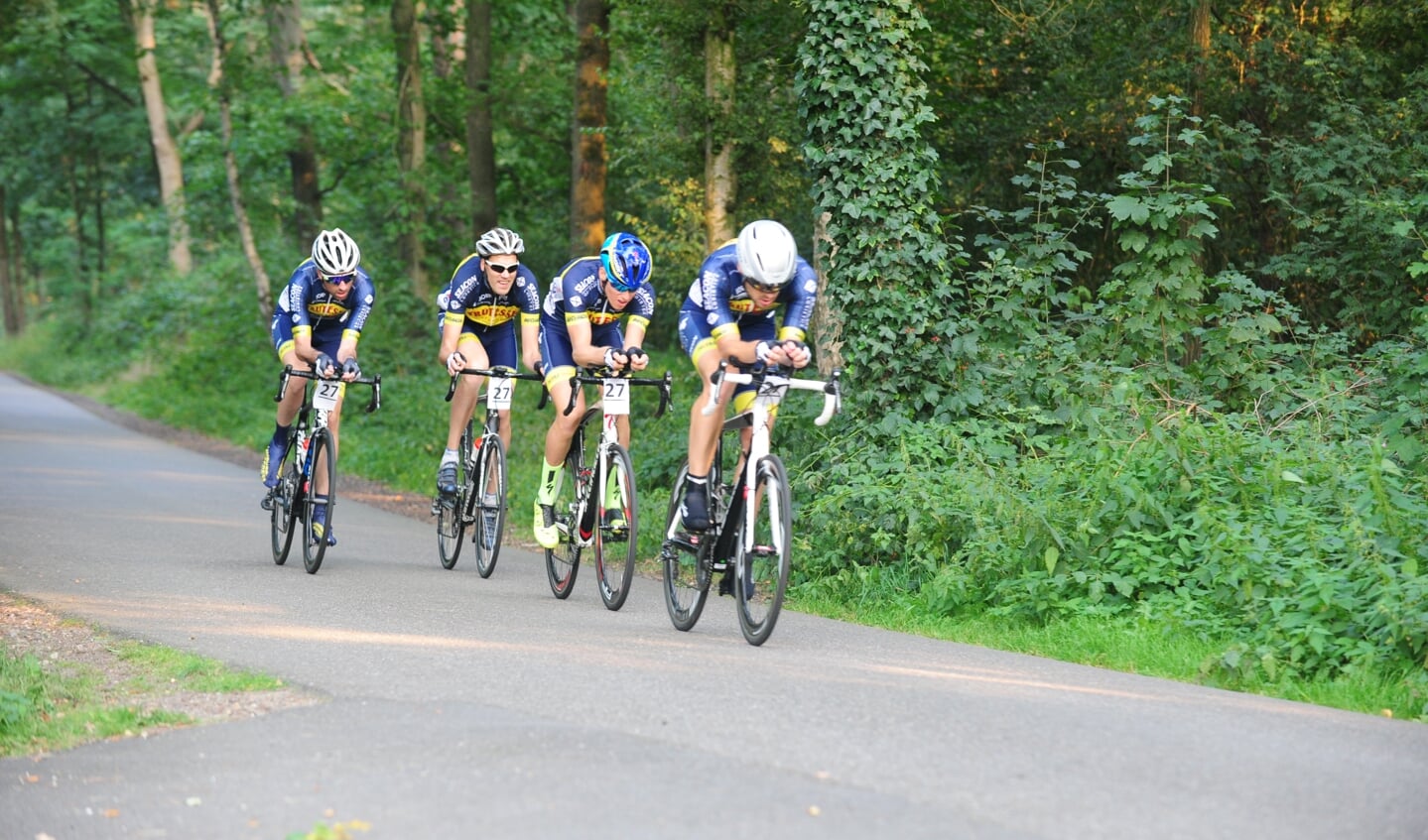 Limburg Express Cycling Team. Foto: Wim Janssen. 