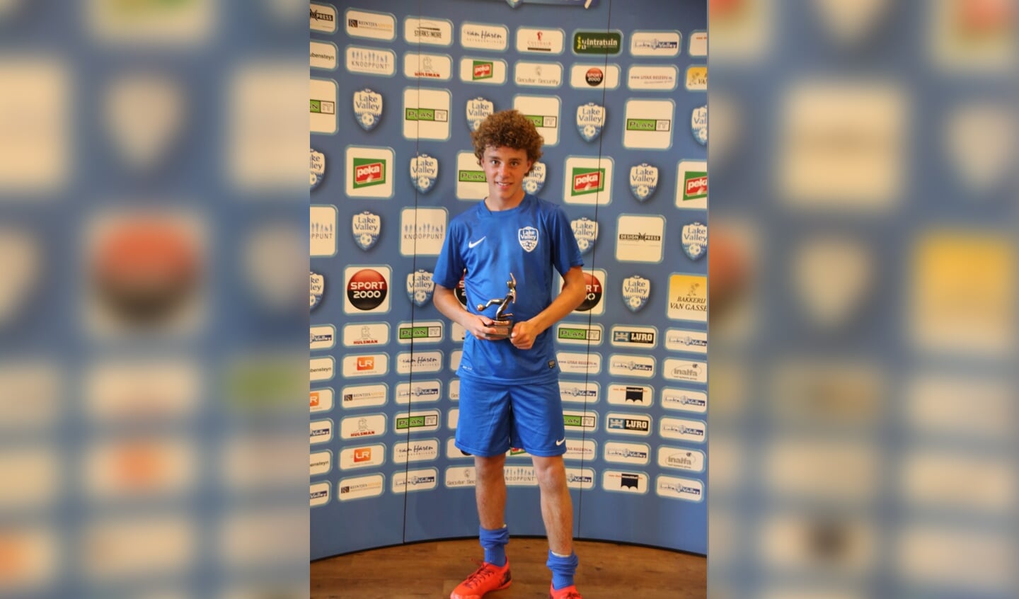 Tim Jeuken (SV Lake Valley), speler van het toernooi in de categorie 0-17 jaar.