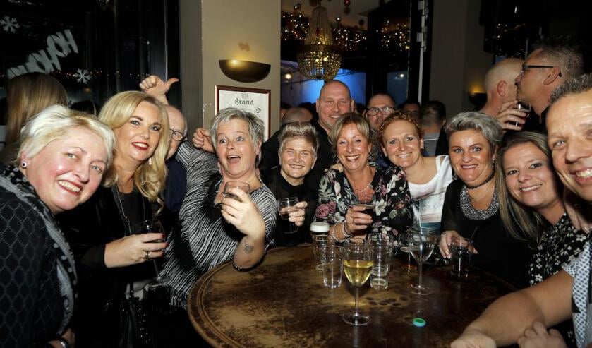 Samen genieten bij Hulsman op de eerste dag van het nieuwe jaar. Foto: Rikus ten Brücke.