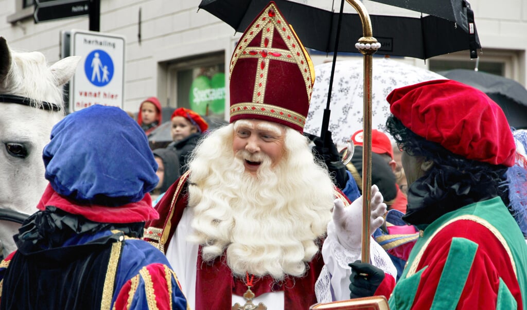 Sinterklaas komt volgende week zondag met zijn pieten naar Venray. Foto: Archief Peel en Maas
