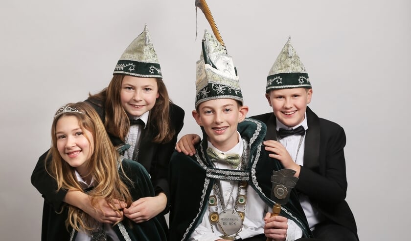 Het jeugdgezelschap van D'n Bok in Swolgen. Foto: Yvo Willems