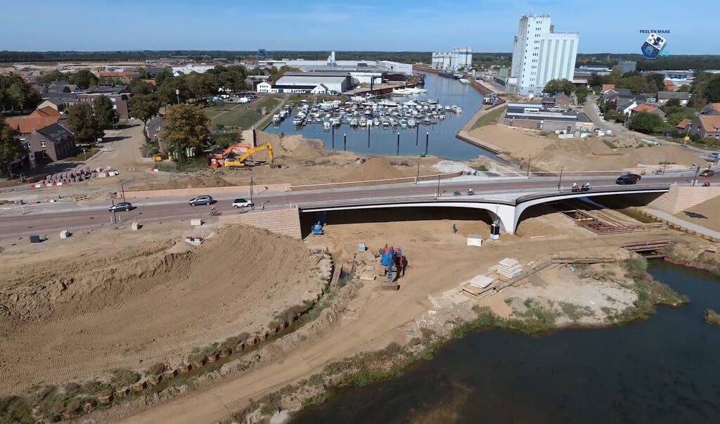 Archieffoto werkzaamheden Ooijen-Wanssum. 