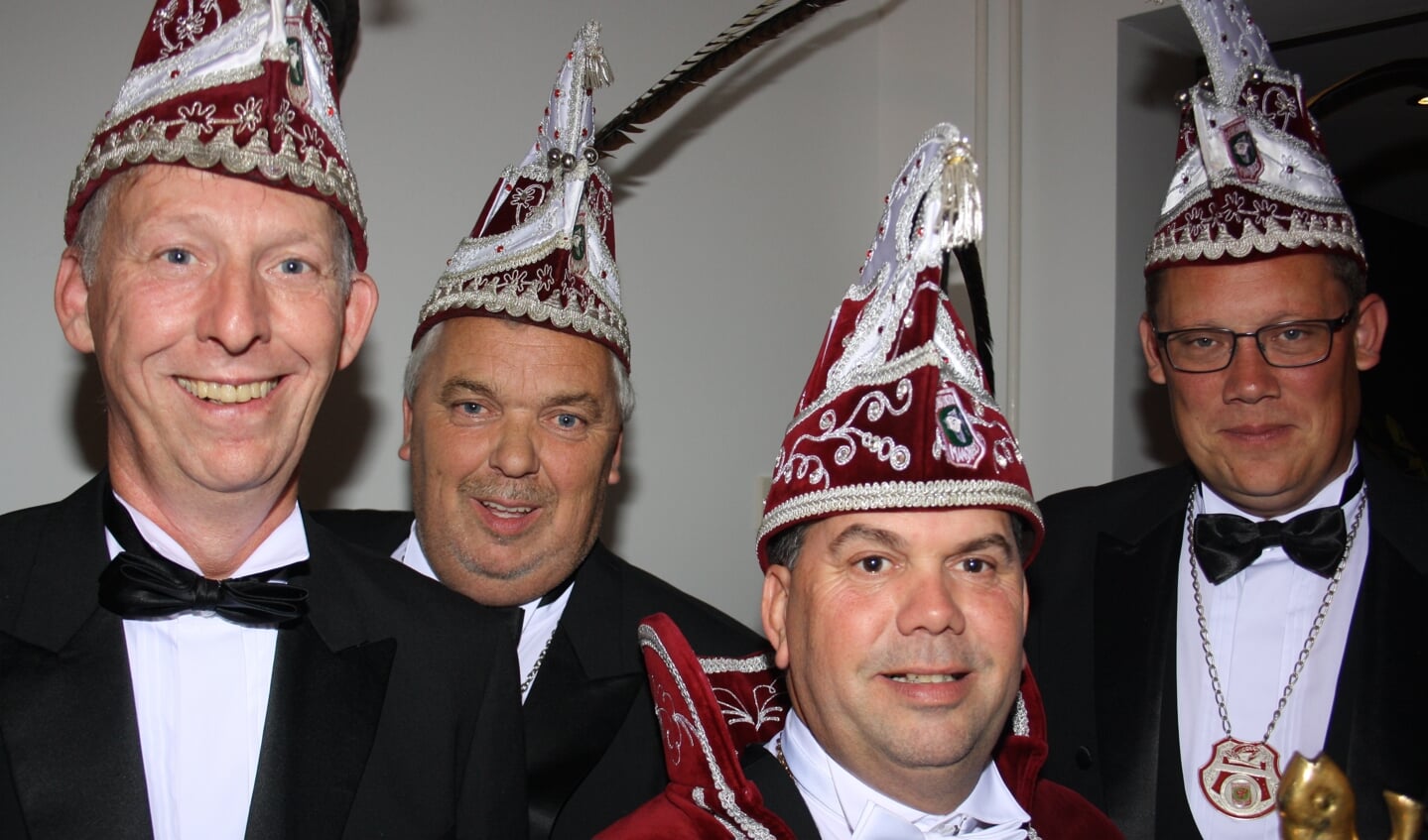 Prins Marius van Boekel en zijn adjudanten.