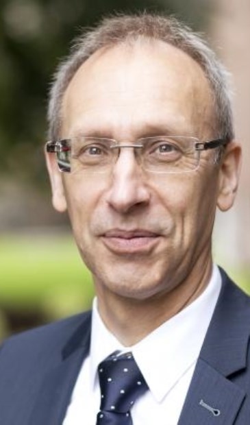 Karel Joosten.