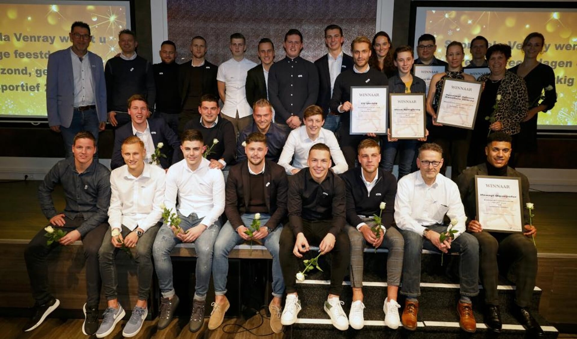 De winnaars op de foto tijdens de Sportgala Venray-editie in december 2019. 