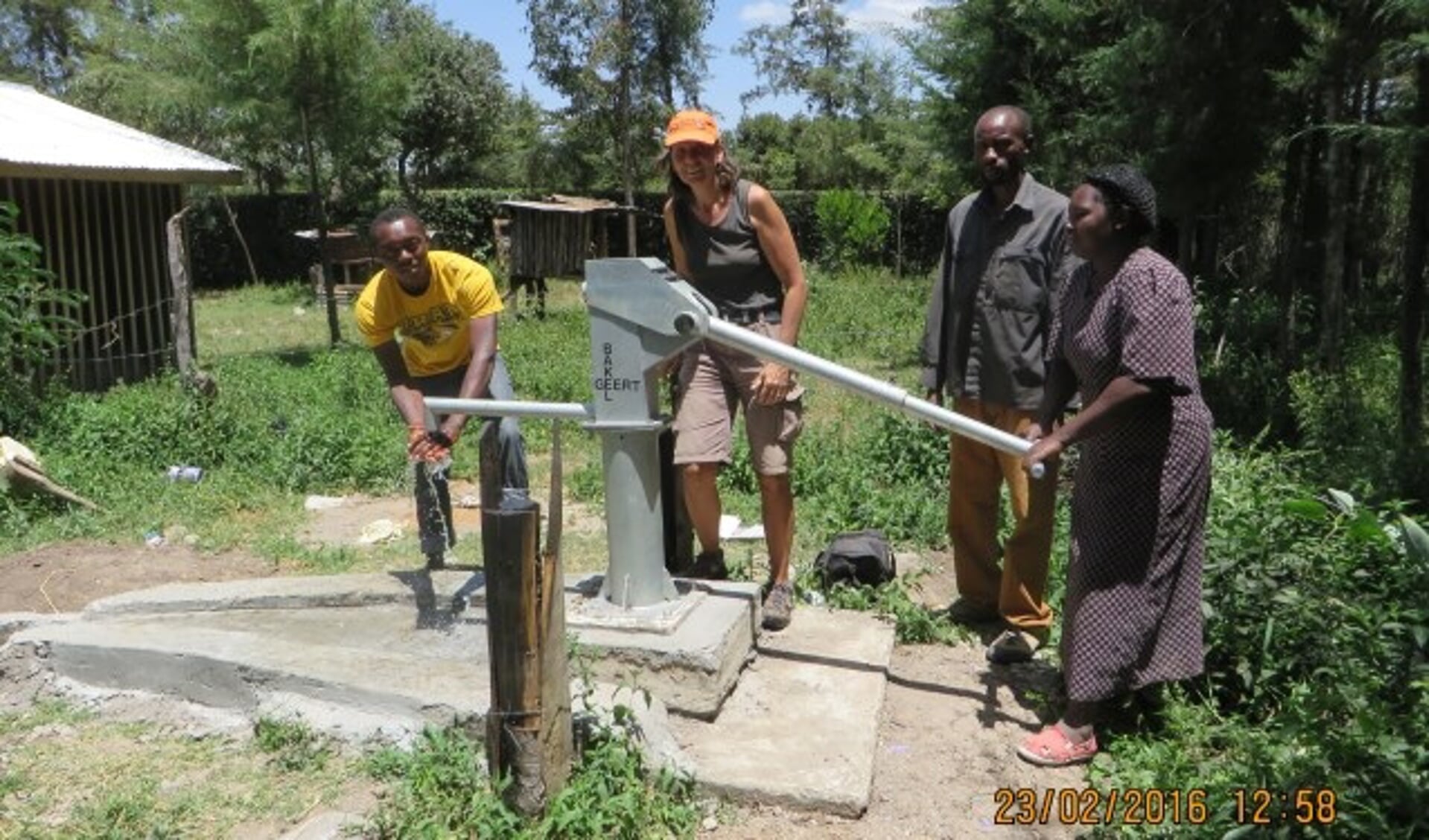Stichting Namelok is in oktober 2005 opgericht en heeft als doel de leefsituatie van diverse gemeenschappen in Kenia te verbeteren.
