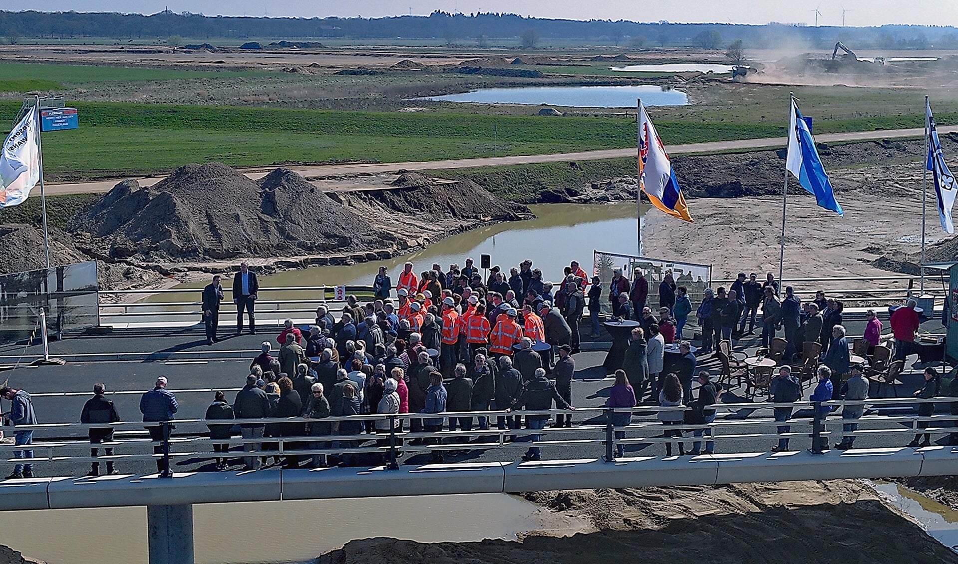 De opening van de Kweibrug. Foto: Wim Wijnhoven. 