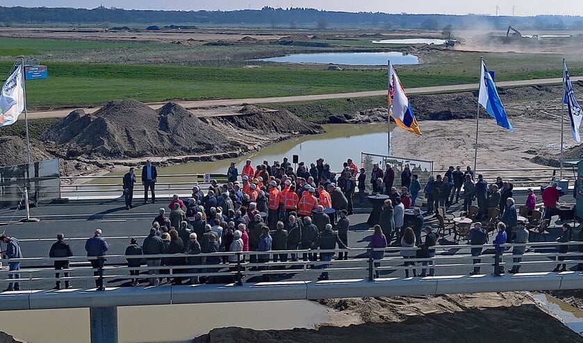 De opening van de Kweibrug. Foto: Wim Wijnhoven.
