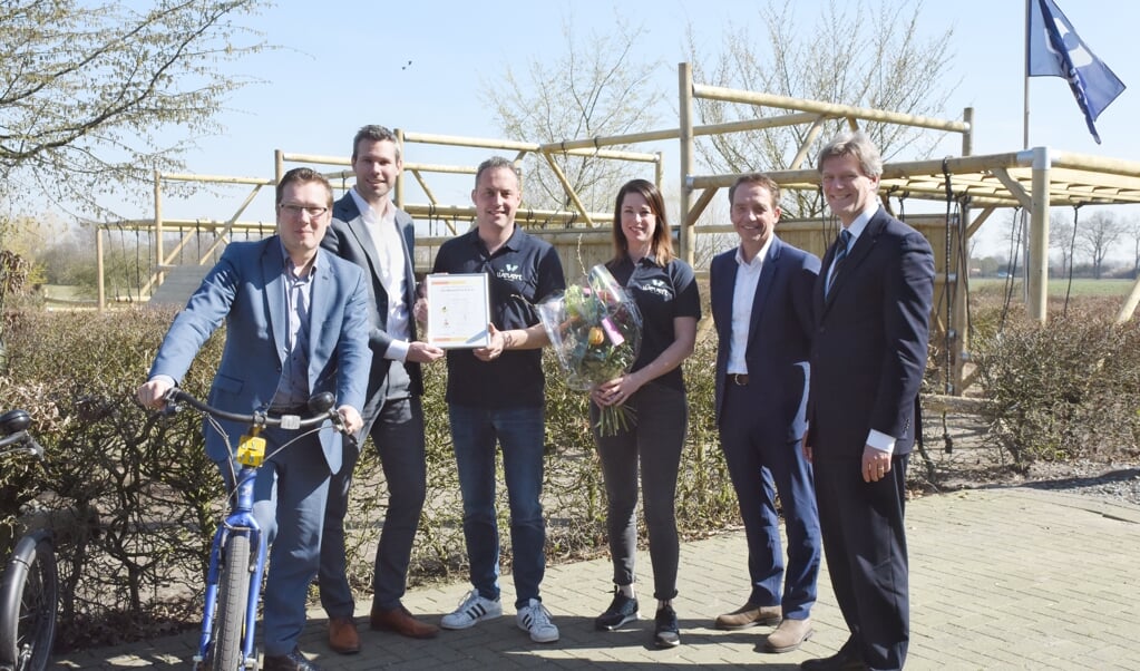 Joep en Maaike Gubbels zijn de eerste winnaar in 2019 van het initiatief Starter van het Kwartaal. Foto: Hoedemaekers Venray. 