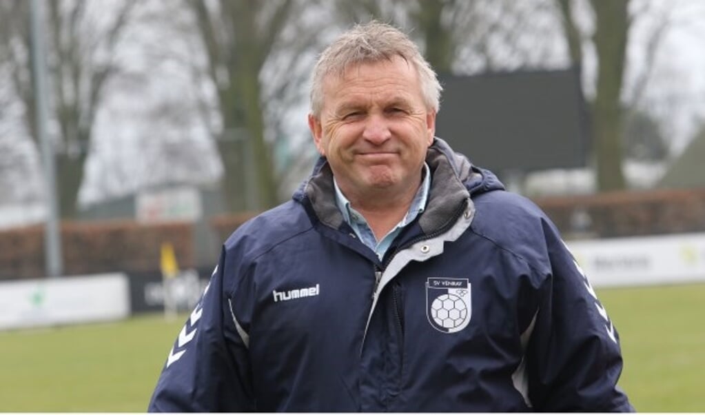 Jan Trienekens is direct gestopt als trainer-coach van het vrouwenelftal van Venray. Foto: archief Peel en Maas. 