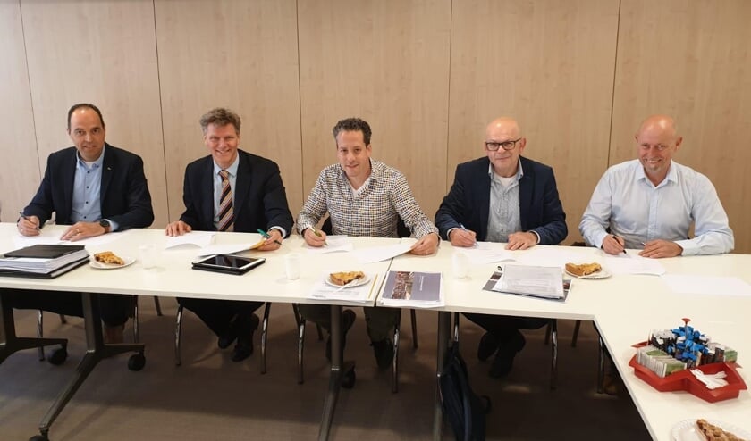 Ondertekening convenant Venray Bloeit.