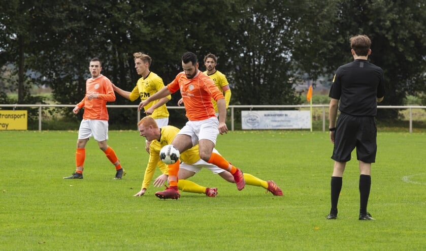 Leunen was zondag op eigen veld te sterk voor HBV: 4-2.