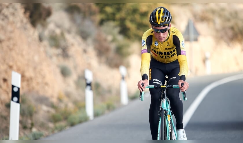 Mike Teunissen spurtte in de laatste etappe van de Ronde van Groot-Brittannië naar plek 4.