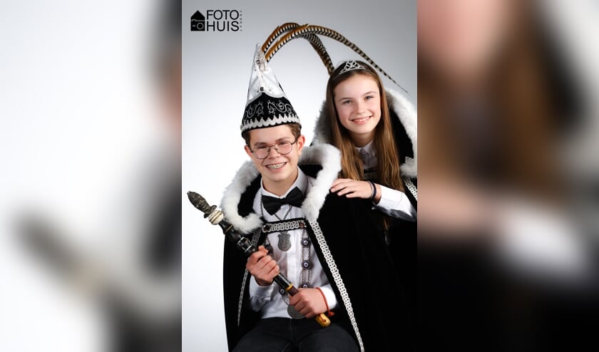 Jeugdprins Bram van Bommel en jeugdprinses Sam Dinghs.