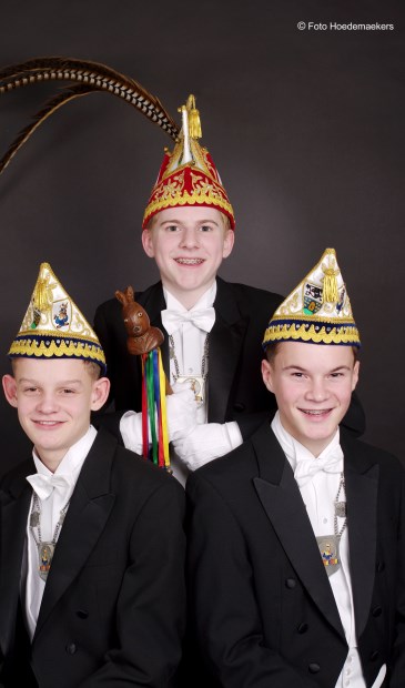 Prins Sam Engelke en zijn adjudanten Siep en Pim.