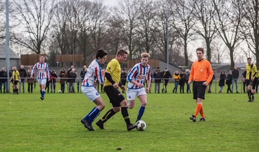 Merselo was veel te sterk voor SVOC'01.