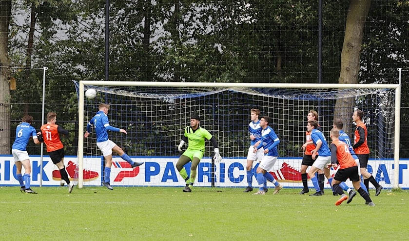 <p>SV United verloor zondagmiddag kansloos van Vitesse'08: 1-4</p>