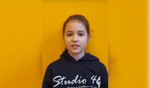 Fee Willems van basisschool Maria Goretti wint gedichtenwedstrijd