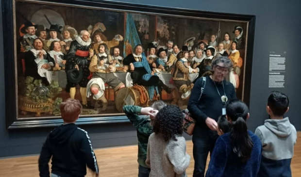 <p>Kinderen uit Nieuw Bergen laten zich inspireren door prachtige kunst</p>