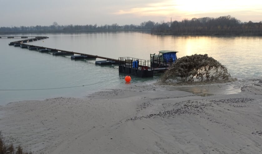 <p>Al 45 jaar lang wordt zand en grind gewonnen aan de Diepeling. </p>