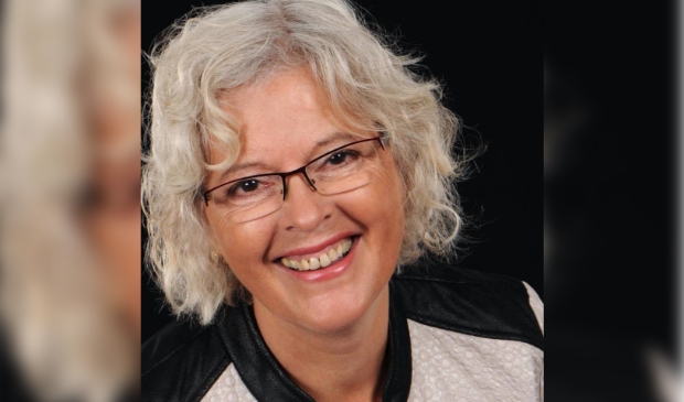 <p>Cora Leek</p>
