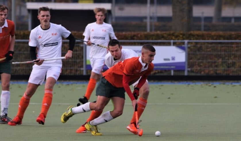 Of de hockeycompetitie dit seizoen nog wordt hervat, is onduidelijk.