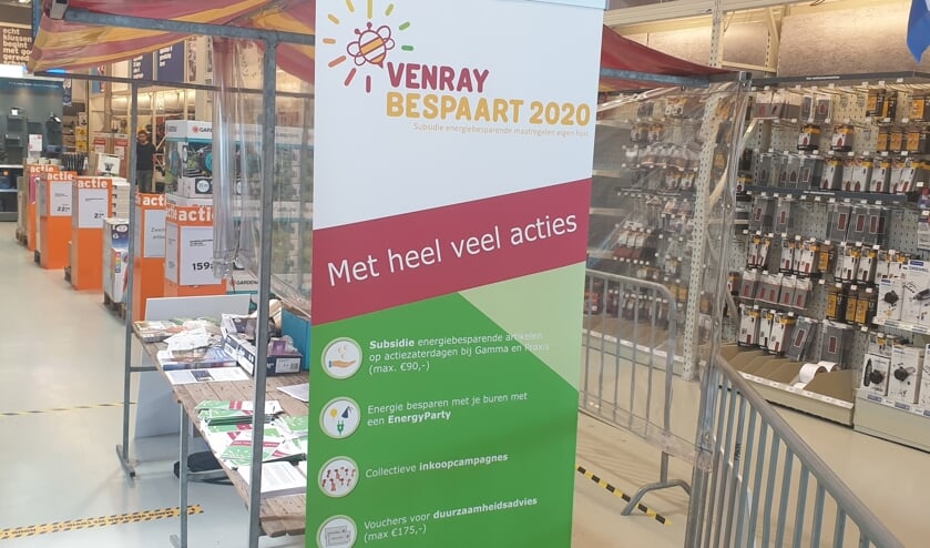 Circa honderd huiseigenaren kwamen naar de bouwmarkten om energiebesparende artikelen te kopen.