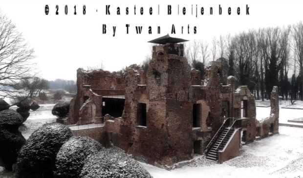 Een winterse impressie van Kasteel Bleijenbeek in Afferden