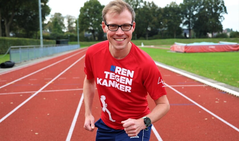 <p>Joost Bovee is klaar voor de jubileumeditie van de Marathon Rotterdam.</p>