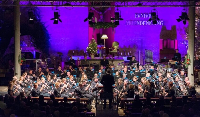 <p>Fanfare Vriendenkring Overloon houdt op 18 en 19 december haar jubileumkerstconcert. </p>