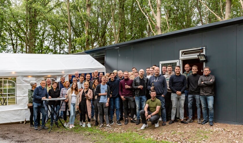 <p>De bouwploeg werd zaterdag in het zonnetje gezet met een feest.</p>