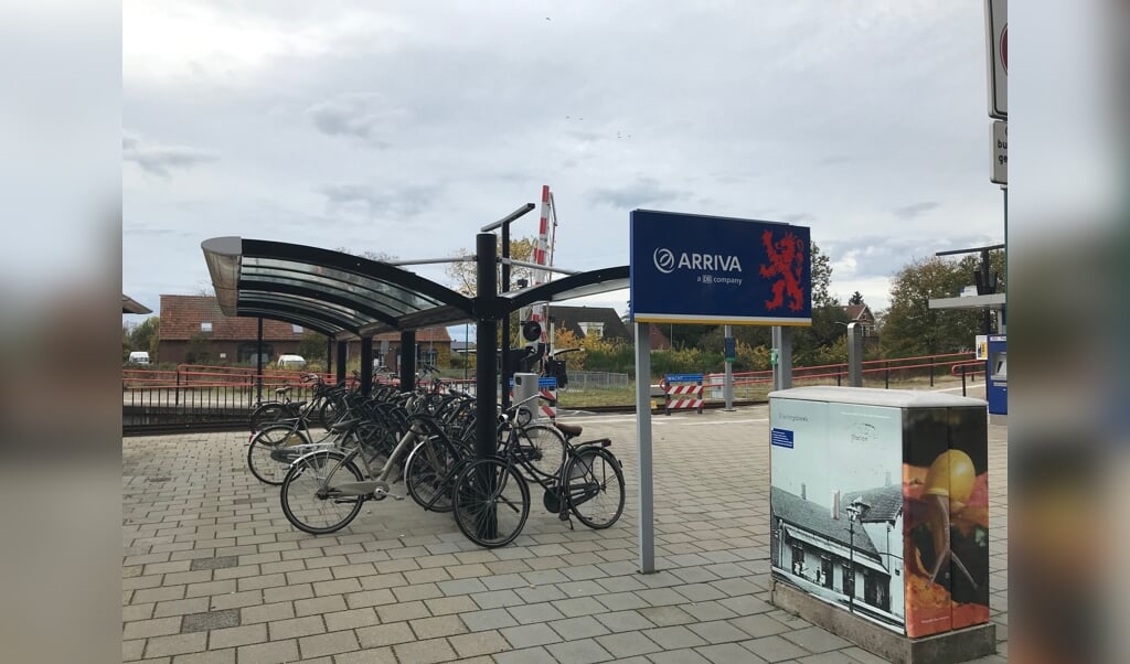 Het station van Vierlingsbeek is ook gelegen aan de Maaslijn. 