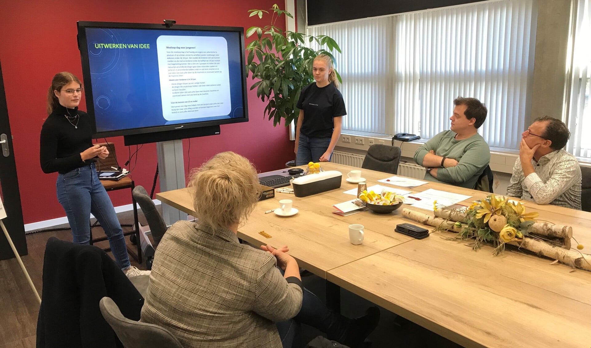 Leerlingen Metameer TeTo op locatie bij Laarakkers.