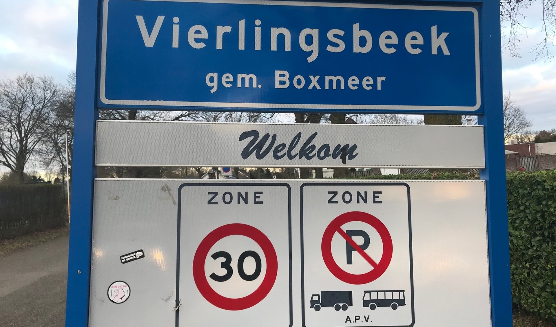 Ervaar jij in Vierlingsbeek knelpunten in de openbare ruimte? Geef ze door aan de dorpsraad. 
