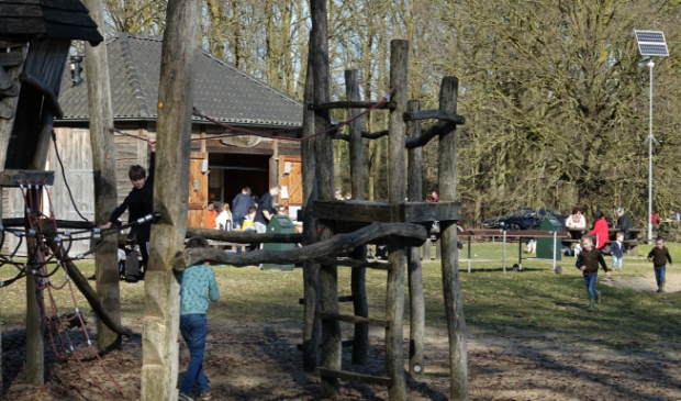 Eendenhut aan de Ceres